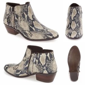 Sam Edelman Petty Chelsea Ankle Boots Booties Ivory Snake Print (6.5)